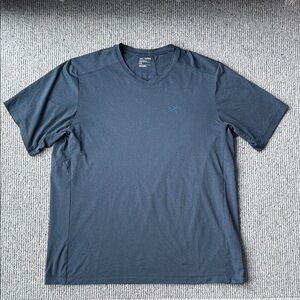 Arc'teryx Remige Shirt Crew Neck Blue T-Shirt Tee Hiking Workout
